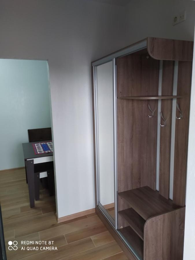 Reef Apartments Odessa Exterior foto